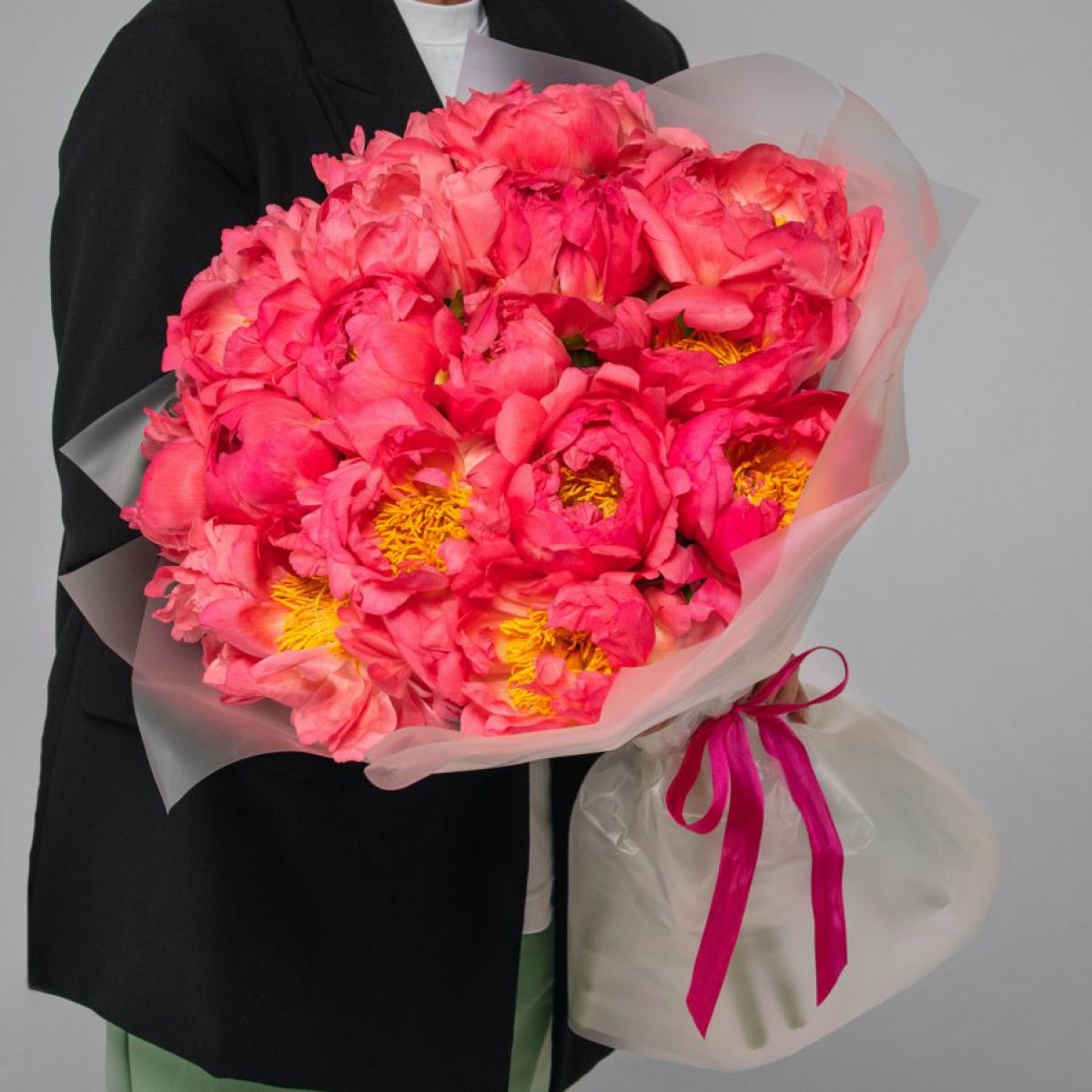 Коралловые пионы