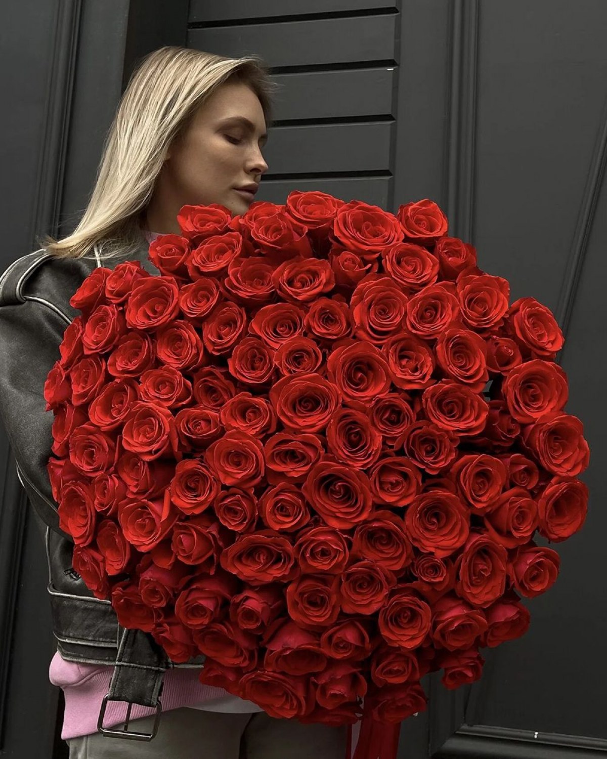 101 роза Новосибирск