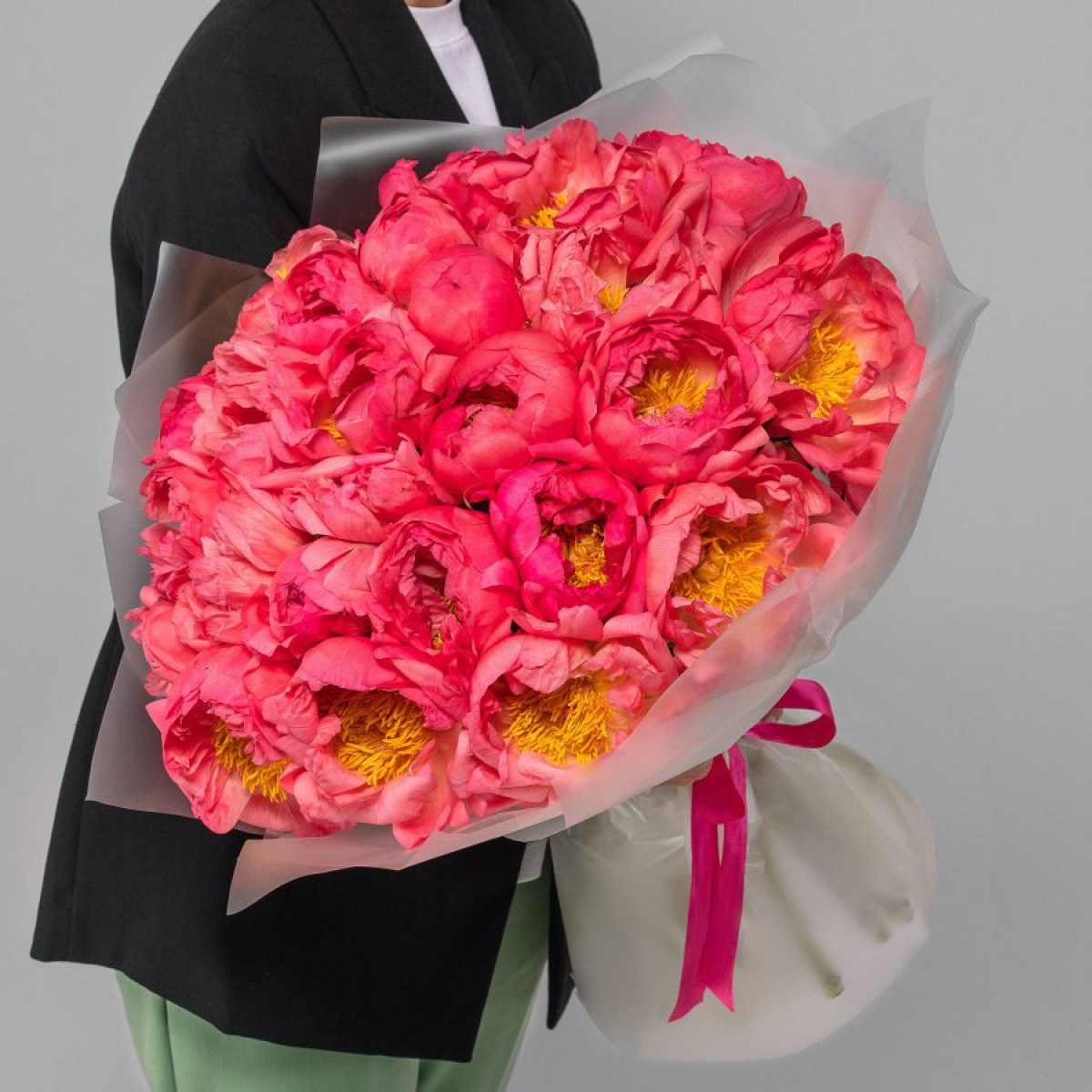 Коралловые пионы