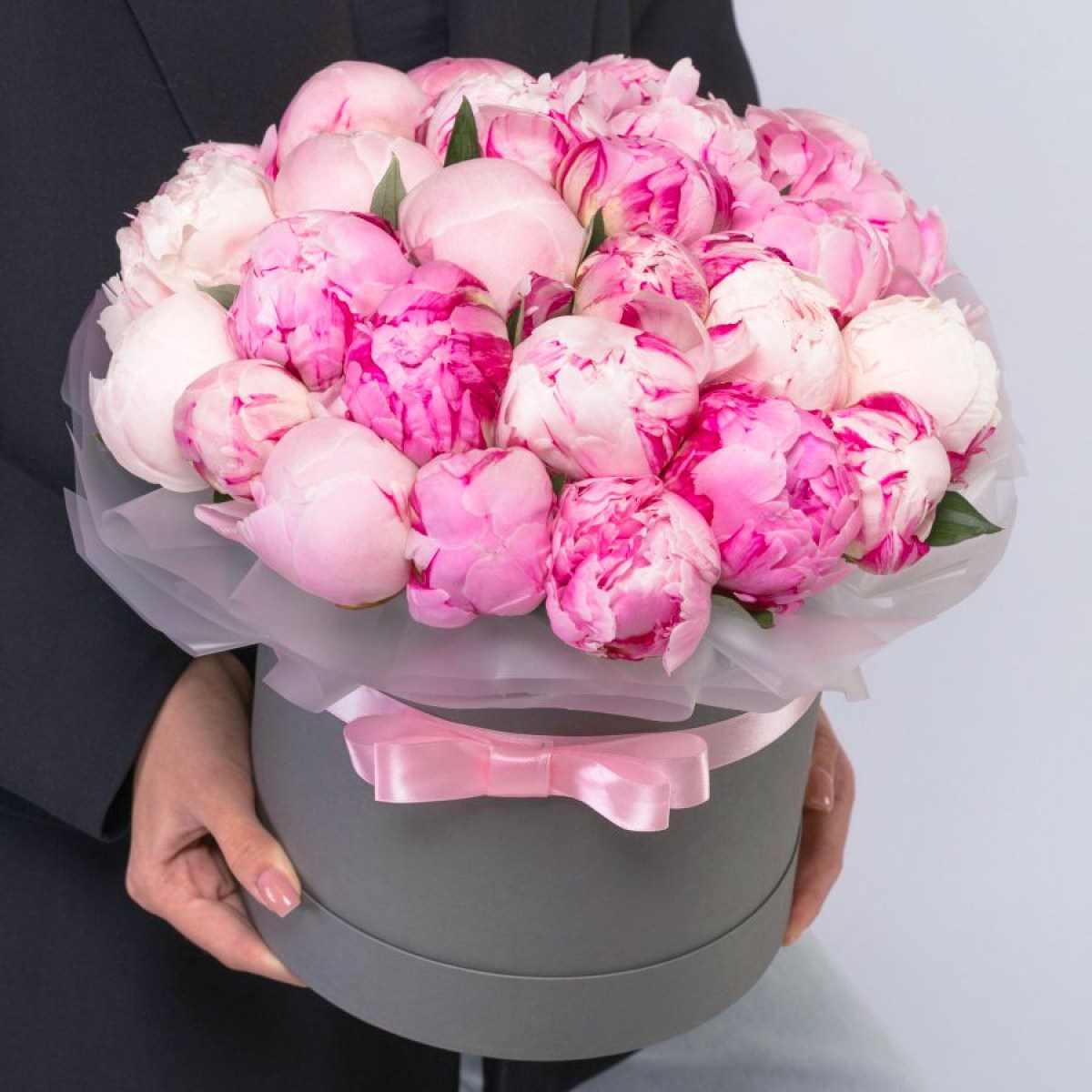 Пионы Сара Бернар