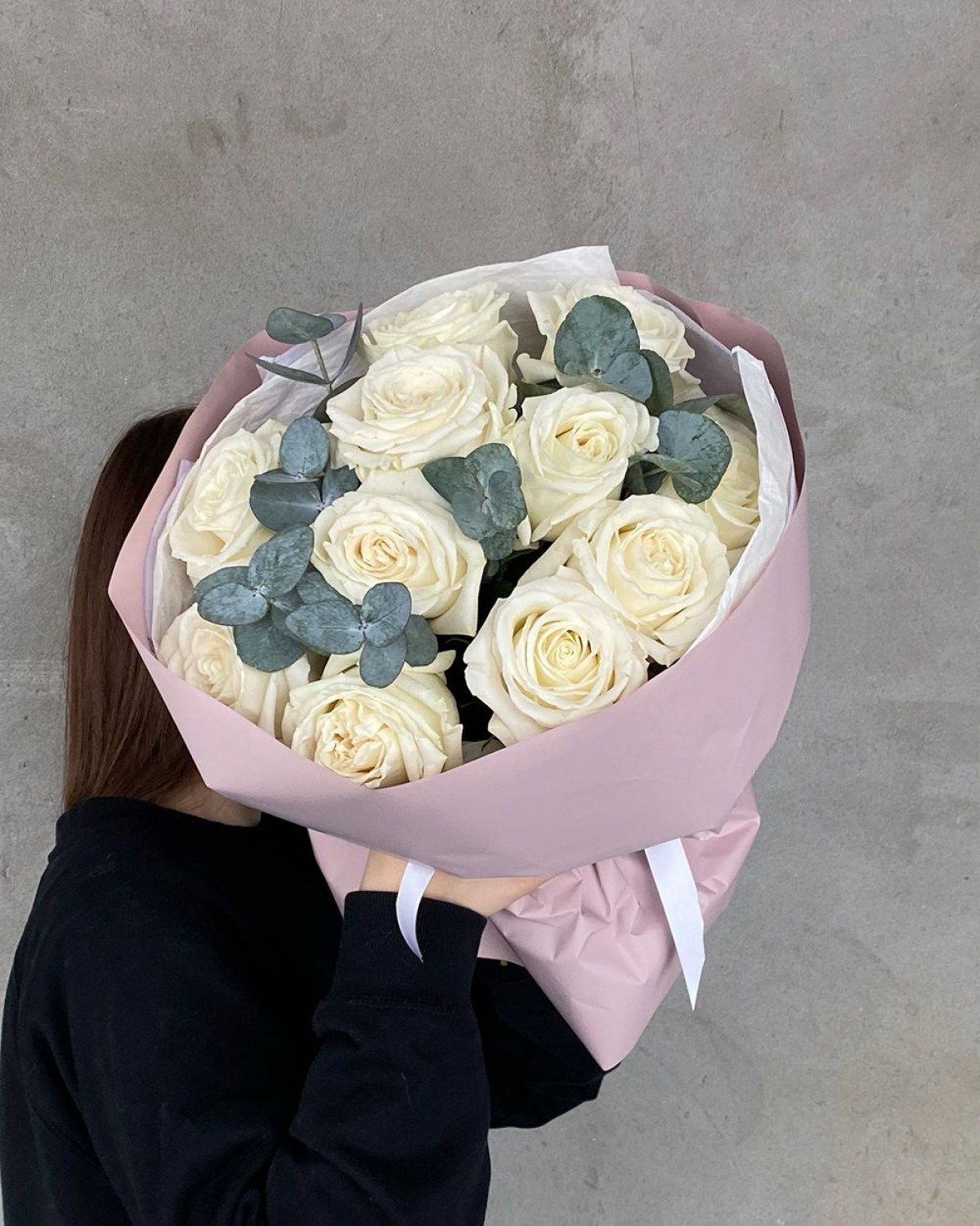 Белые розы Новосибирск