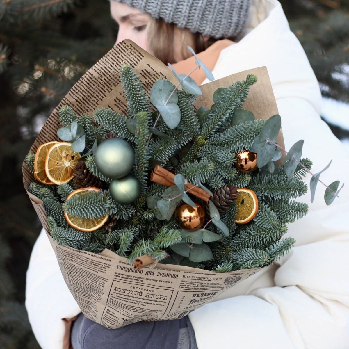 Зимние букеты с эвкалиптом и корицей